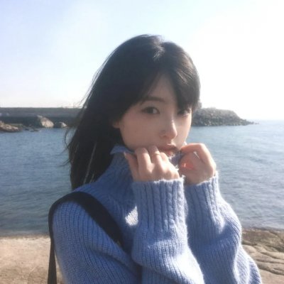 捡闺女后，废柴王爷被旺成了皇帝